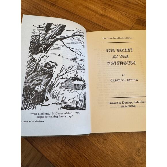 Dana Girls: Secret at the Hermitage - 1936 Edition - Picture 3 of 9